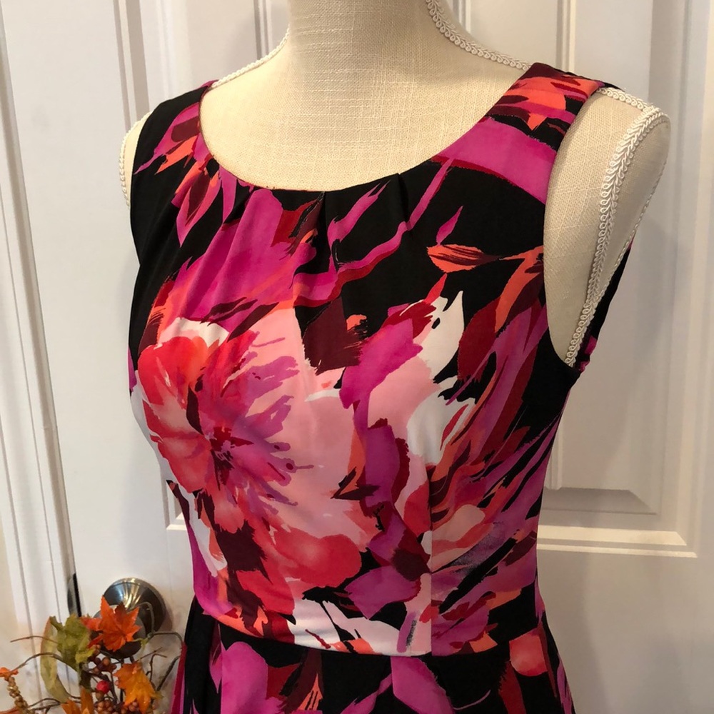 Bisou Bisou Dress - Picture 2 of 7